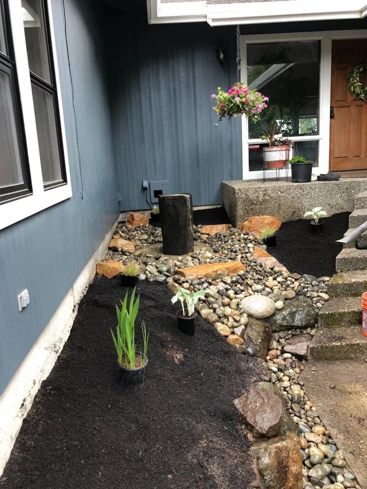 Expert lawn mowing service experts serving Everett, WA - Landscape Design Construction