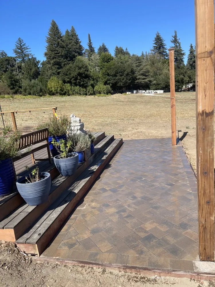 Affordable landscape design for homes in Scotts Valley, CA by Landscape Dia’z