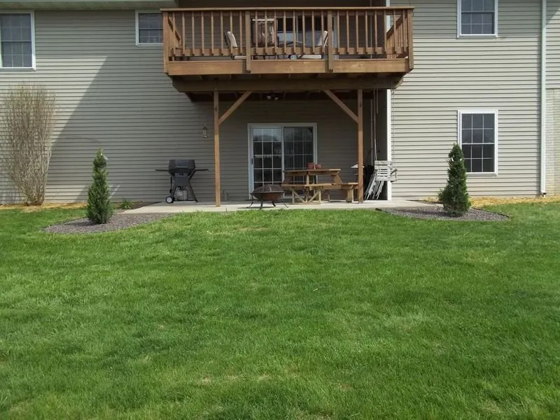 Top-rated yard cleanup service in Hannibal, MO - Landscape Doctor