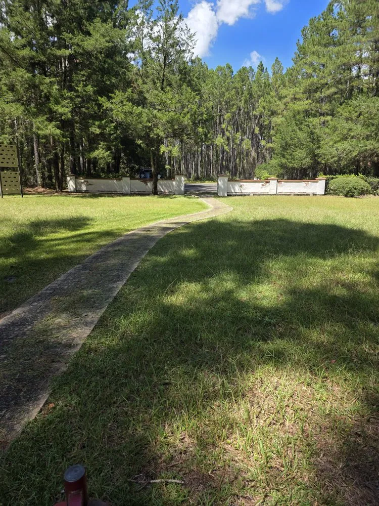 Top-rated landscape design for homes in Brunswick, GA by Landscape Double E