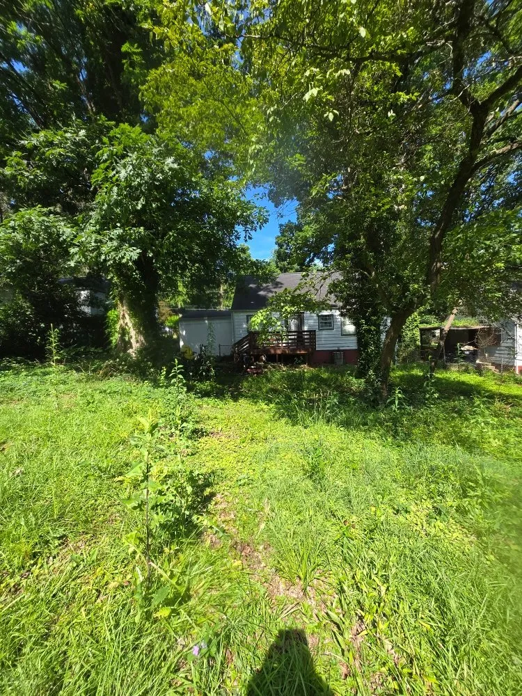 Trusted lawn mowing service in Riverdale, GA - Landscape E&A