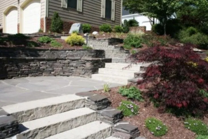 Reliable yard maintenance in Williamsburg, VA by Landscape Elements