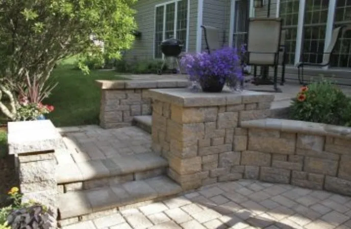 Top-rated lawn mowing service experts serving Williamsburg, VA - Landscape Elements