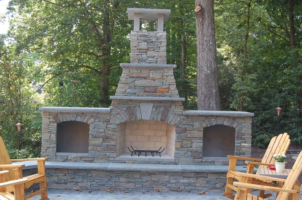 Local yard maintenance for beautiful yards across Williamsburg, VA - Landscape Elements