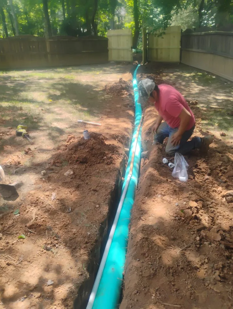 Affordable lawn mowing service experts serving Powder Springs, GA - Landscape Escobar