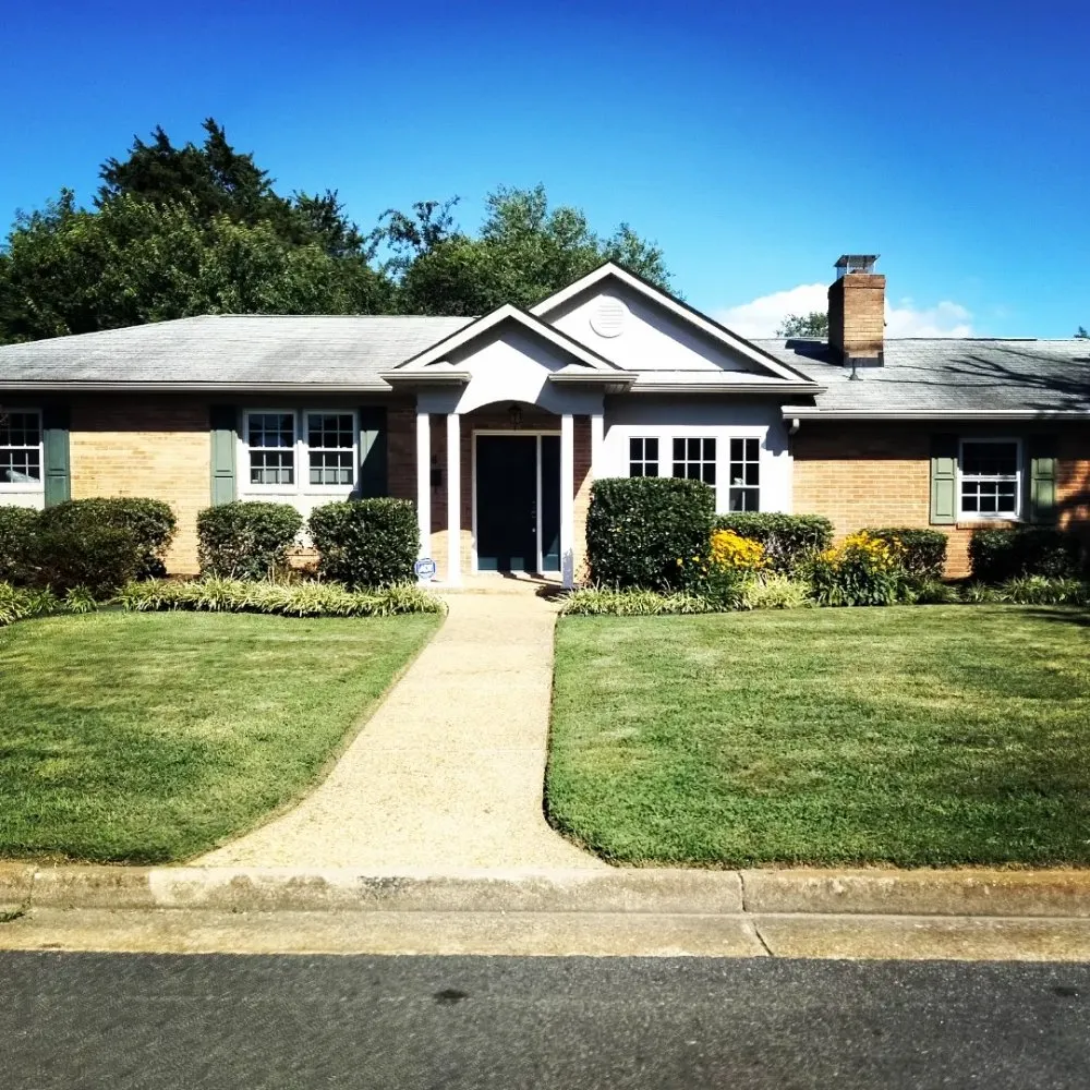 Affordable lawn care service experts serving Newport news, VA - Landscape Evolution