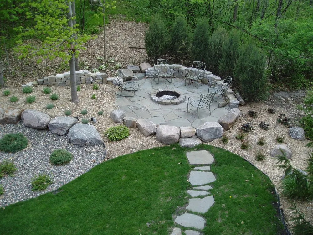 Custom garden landscaping experts serving Northfield, MN - Landscape Gal