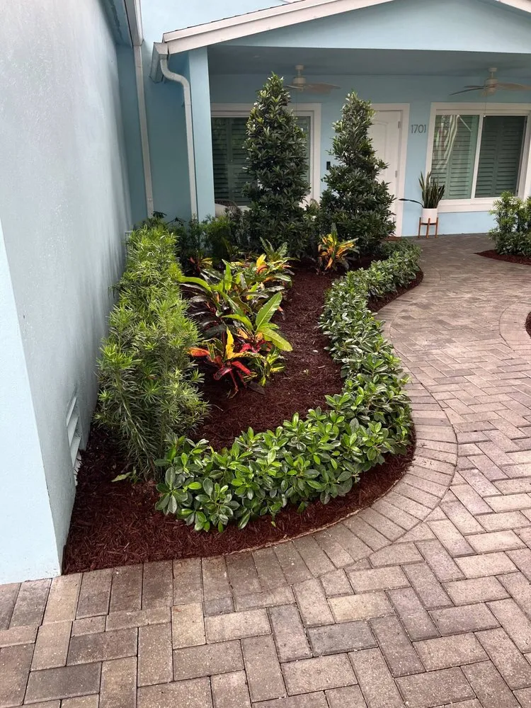 Reliable outdoor landscaping in Fort Lauderdale, FL - Landscape Genie