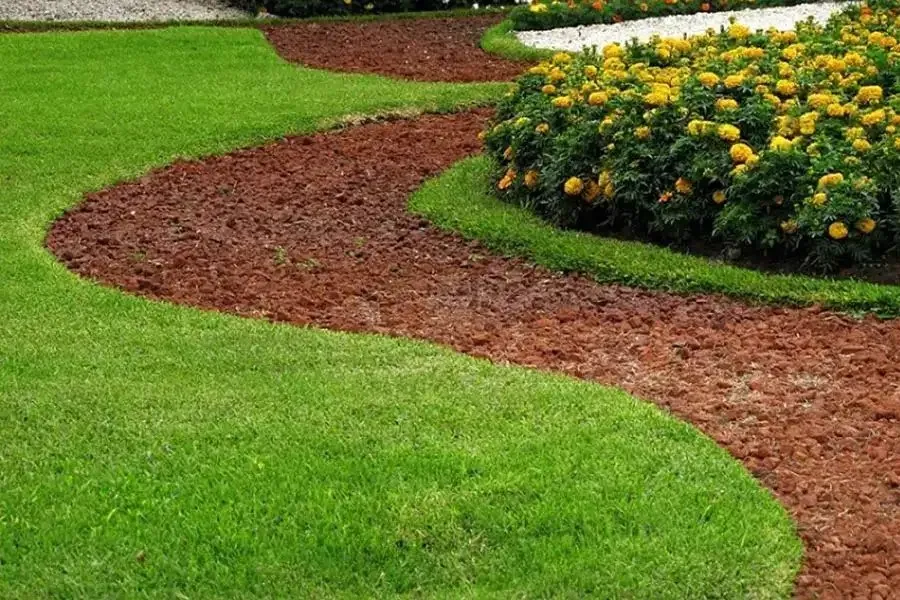 Professional yard cleanup service in Montoursville, PA by Landscape Gurus