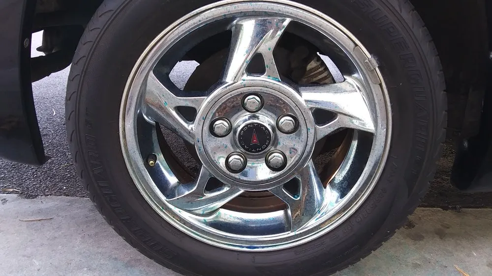 Custom residential landscaping for residential properties in Honolulu, HI by Landscape Hawaii