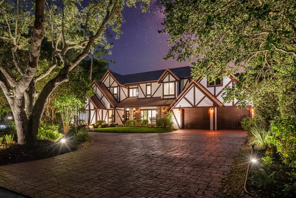 Local outdoor landscaping in West Palm Beach, FL by Landscape Illumination Specialists