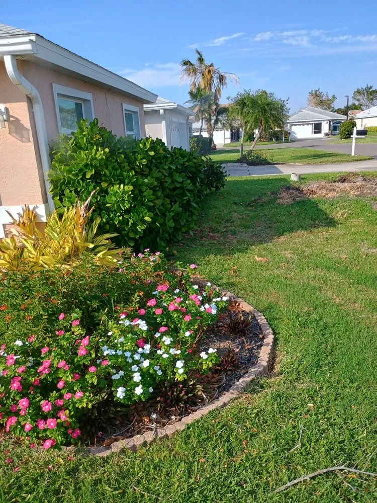 Expert residential landscaping experts serving Palmetto, FL - Landscape Irrigation & Tree Service