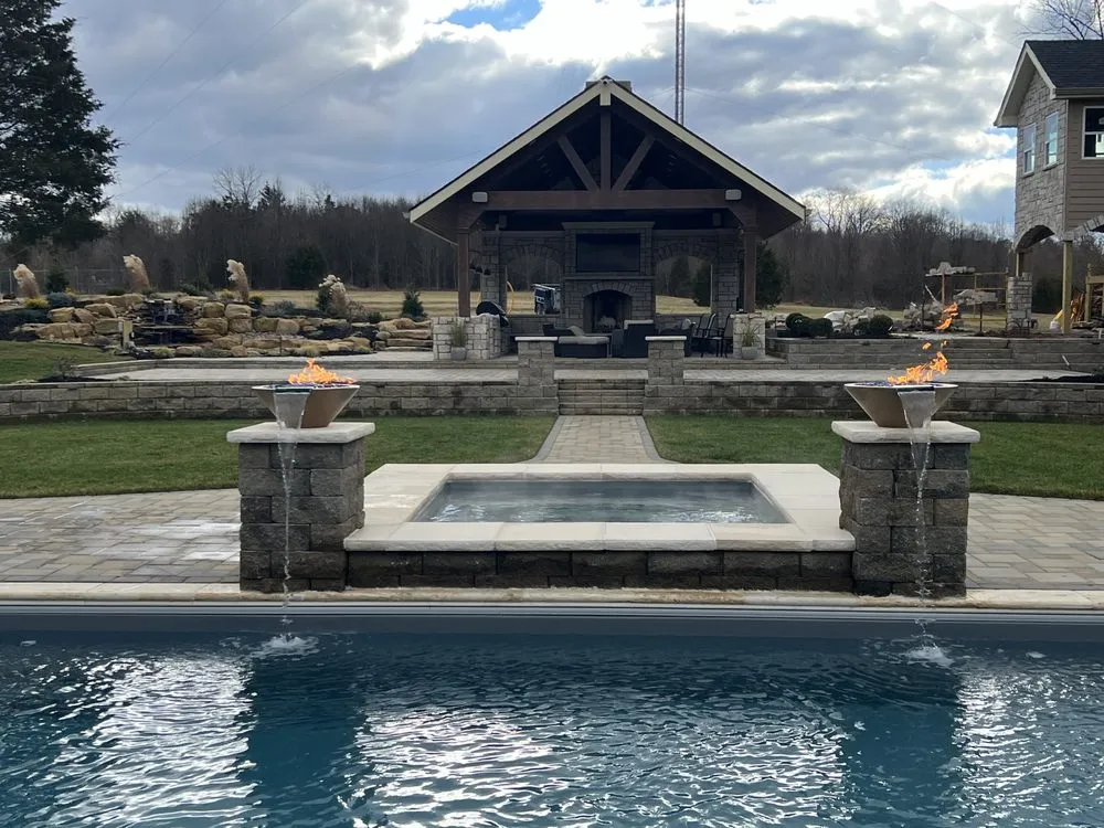 Custom yard maintenance in Louisville/Jefferson County metro government (balance), KY - Landscape Jimmy