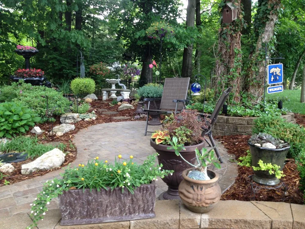 Local lawn mowing service in Louisville/Jefferson County metro government (balance), KY by Landscape Jimmy