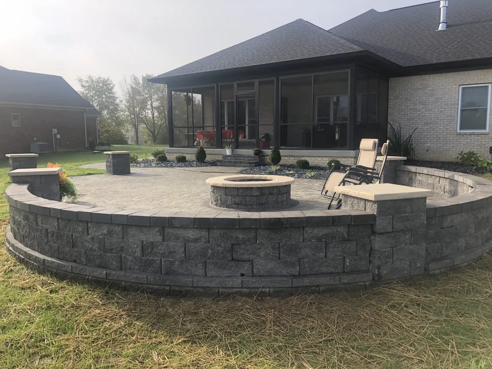 Affordable yard maintenance for year-round maintenance across Louisville/Jefferson County metro government (balance), KY - Landscape Jimmy