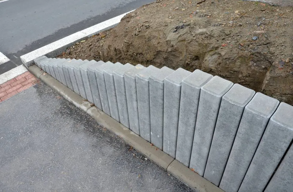 Expert yard maintenance in Pewaukee, WI - Landscape Livin