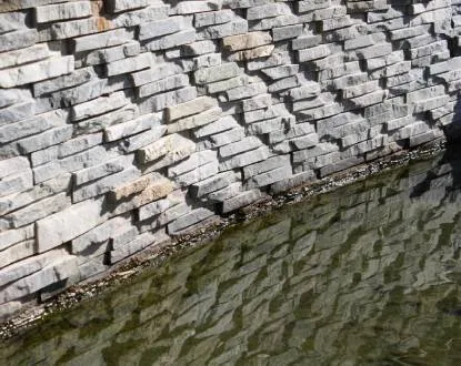 Expert garden landscaping in Pewaukee, WI by Landscape Livin