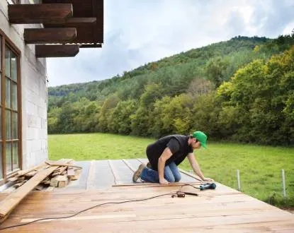 Local lawn mowing service experts serving Pewaukee, WI - Landscape Livin