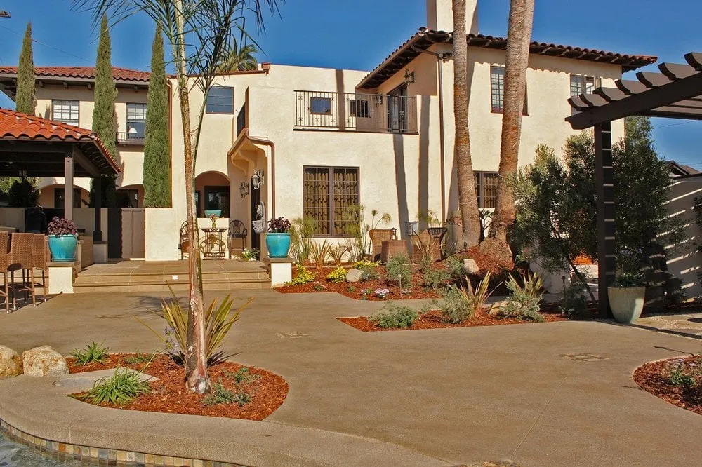 Local garden landscaping in San Diego, CA by Landscape Logic