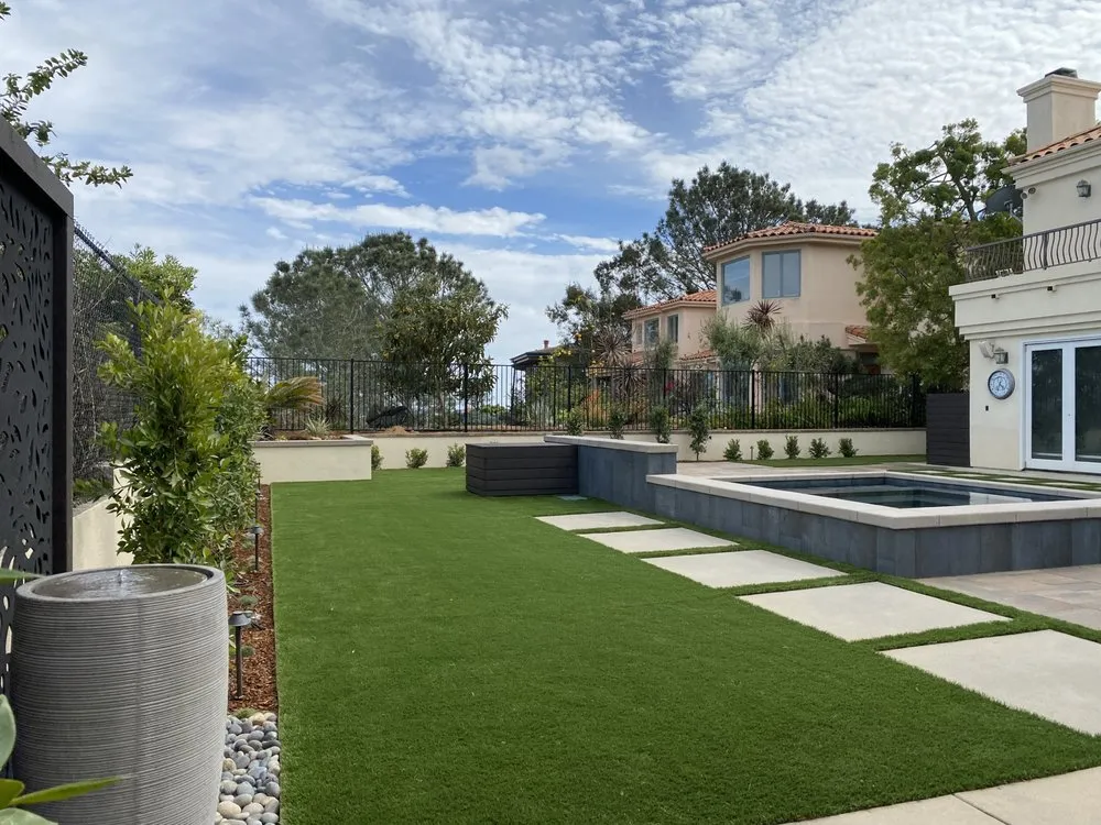 Trusted lawn care service experts serving San Diego, CA - Landscape Logic