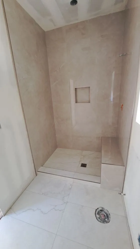 Professional lawn mowing service experts serving Redwood City, CA - Landscape Lopez