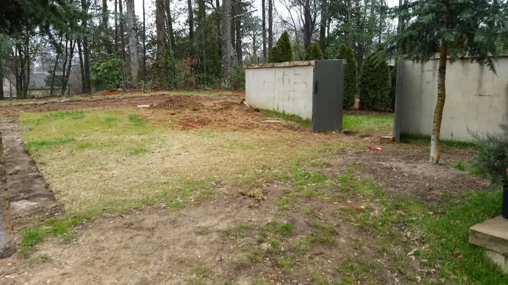 Custom yard cleanup service in Gardendale, AL by Landscape Managers
