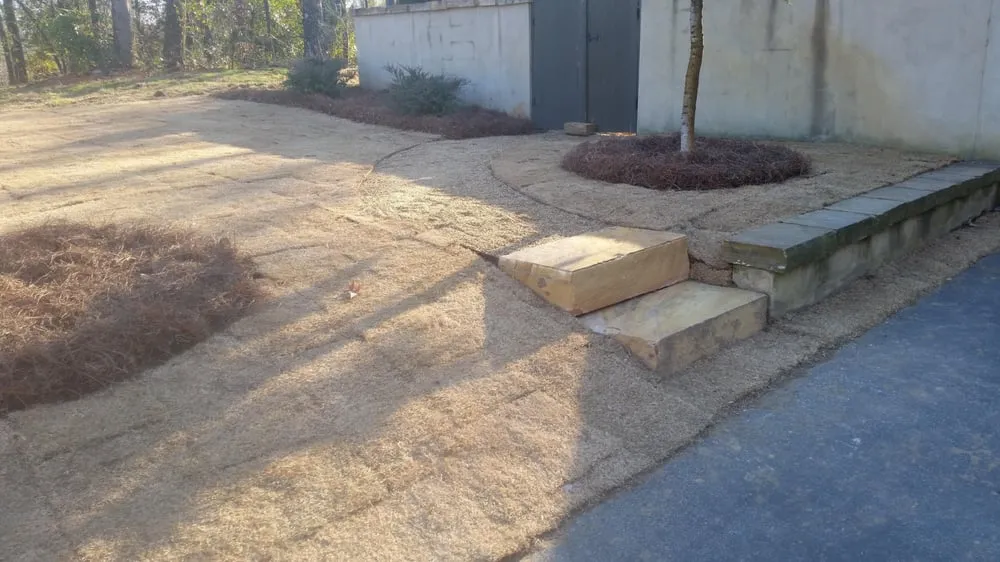 Reliable garden landscaping for beautiful yards in Gardendale, AL by Landscape Managers