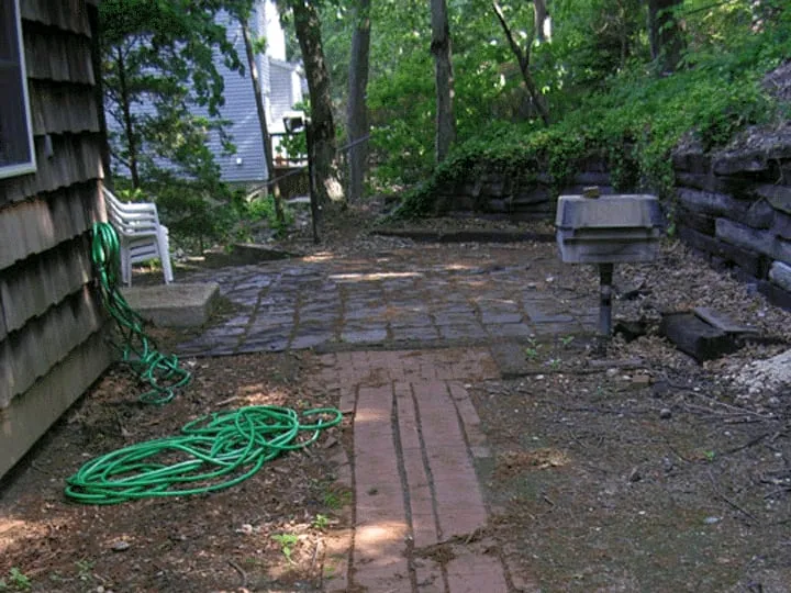 Professional garden landscaping experts serving East Northport, NY - Landscape Masons
