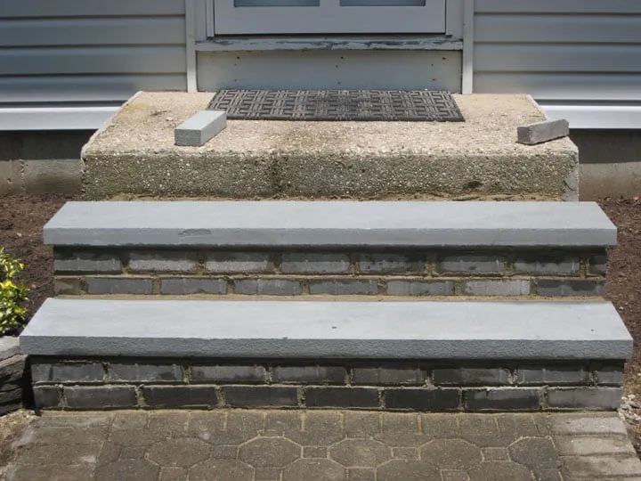 Affordable outdoor landscaping for beautiful yards in East Northport, NY by Landscape Masons