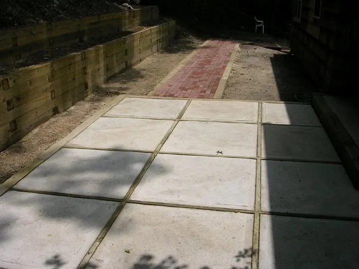 Affordable yard cleanup service experts serving East Northport, NY - Landscape Masons