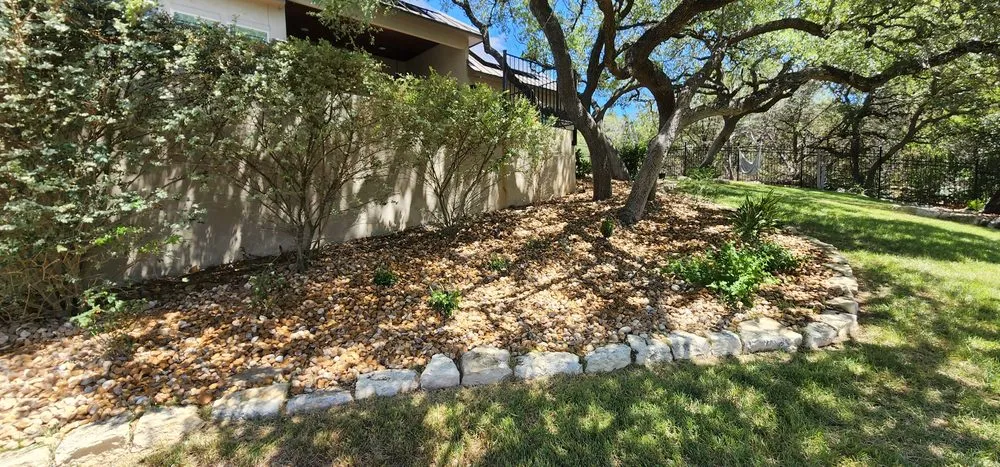 Expert lawn mowing service experts serving San Antonio, TX - Landscape Masters