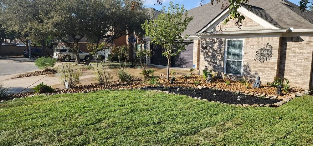 Expert outdoor landscaping in San Antonio, TX by Landscape Masters