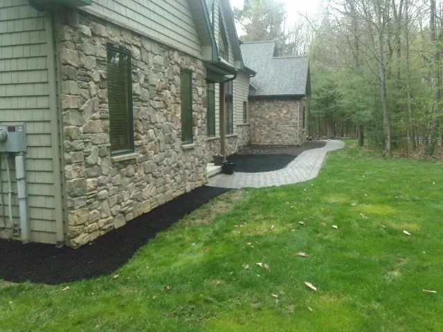 Local yard maintenance for beautiful yards in New Ringgold, PA by Landscape Materials Plus