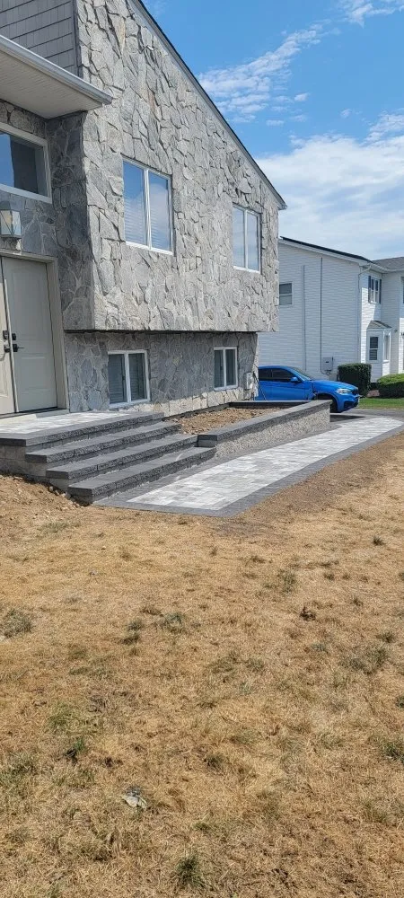 Affordable landscape design for homes in Tomkins Cove, NY by Landscape MD