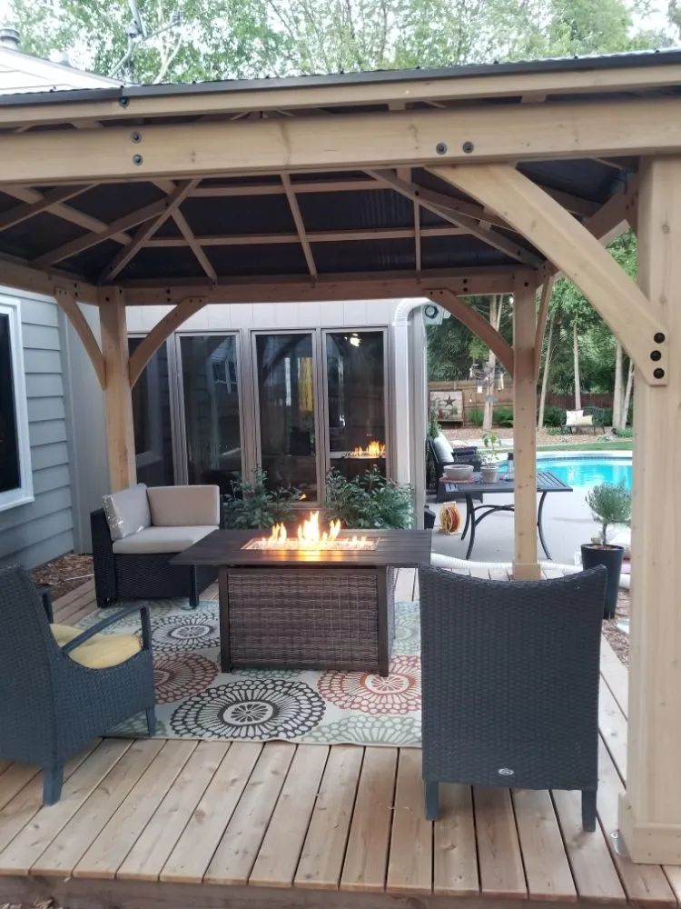 Professional lawn mowing service experts serving Green Bay, WI - Landscape Medics