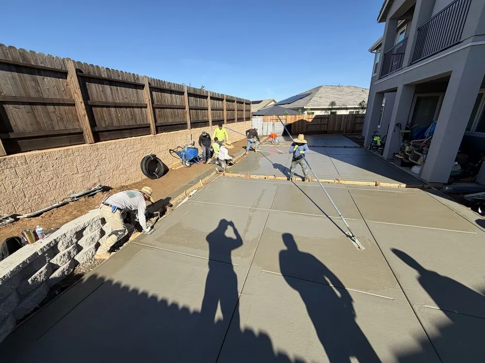 Affordable yard cleanup service for beautiful yards in Folsom, CA by Landscape Mountain View