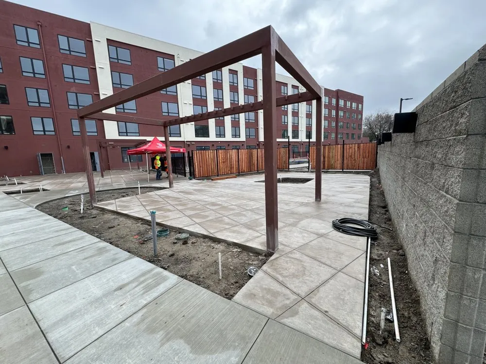 Expert yard maintenance in Folsom, CA by Landscape Mountain View