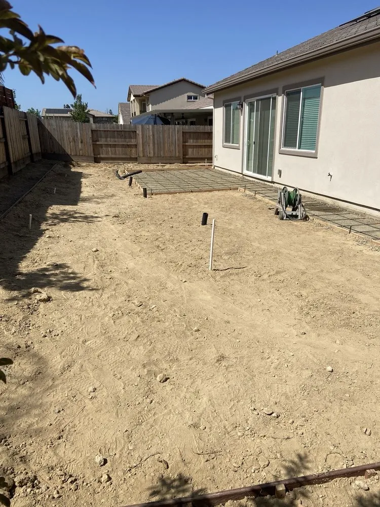 Trusted garden landscaping for year-round maintenance in Folsom, CA by Landscape Mountain View