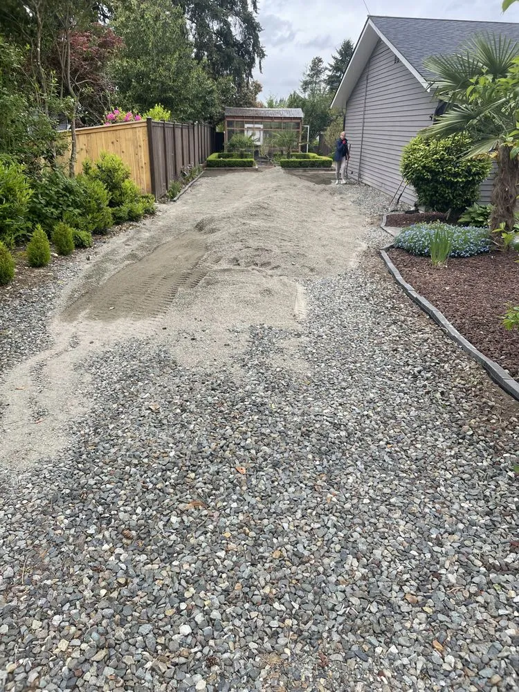 Trusted landscape installation experts serving Covington, WA - Landscape Pick Up