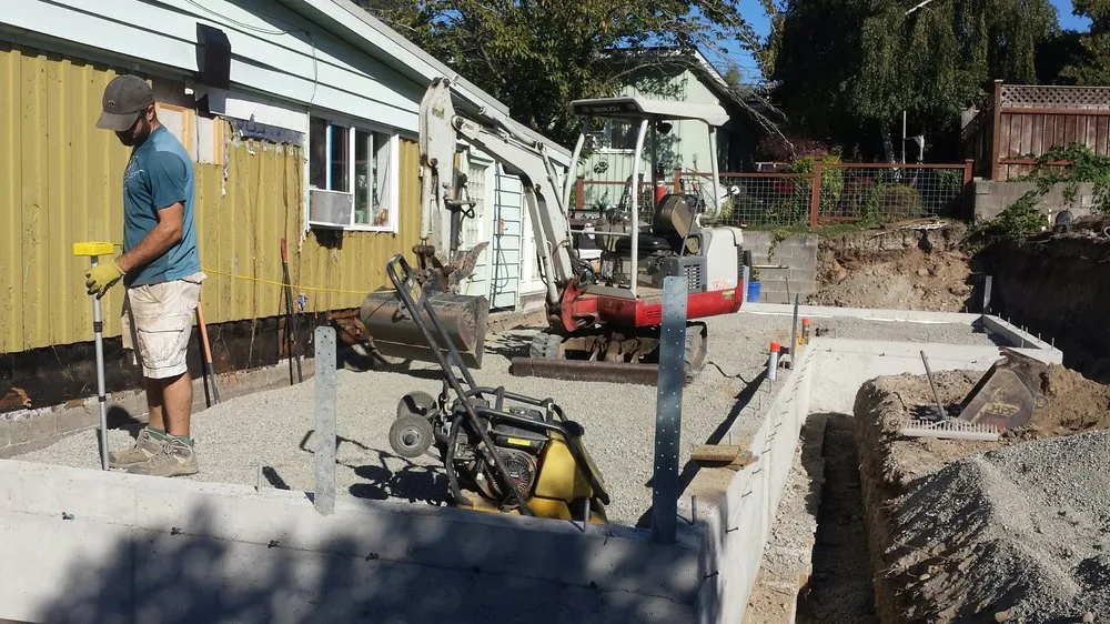 Expert garden landscaping with custom design in Covington, WA by Landscape Pick Up