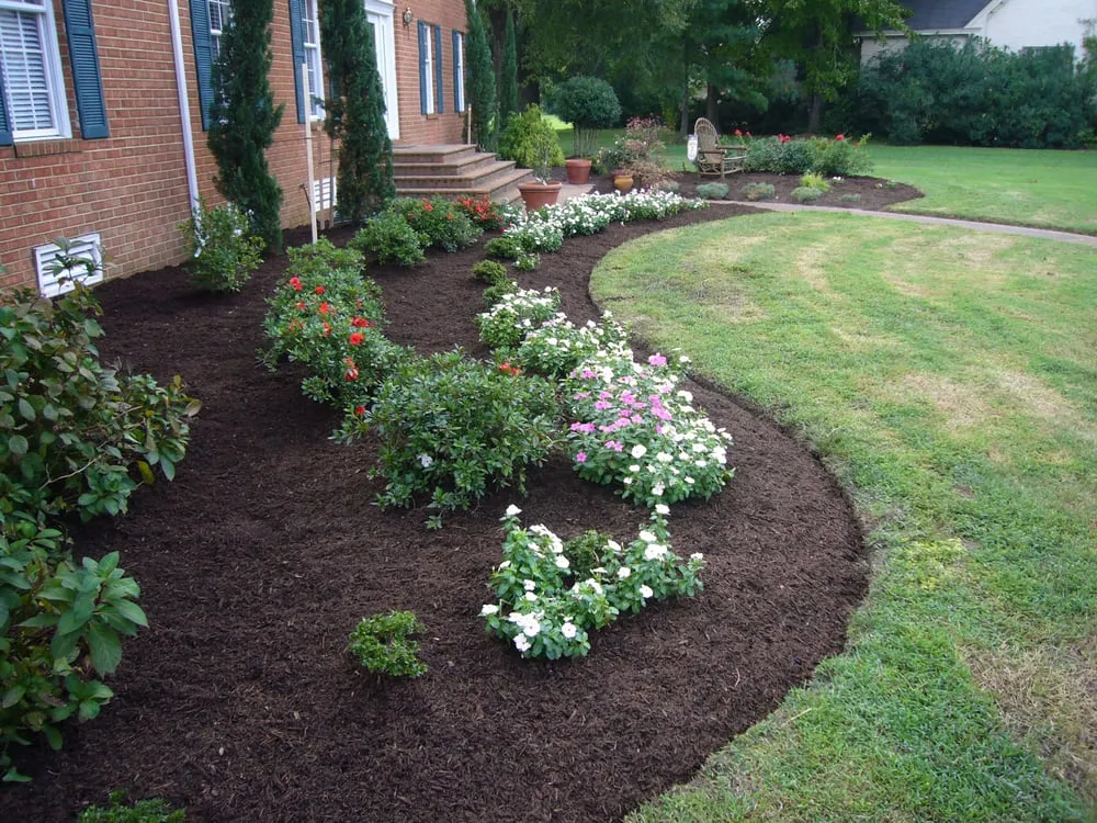 Top-rated lawn mowing service in Virginia Beach, VA by Landscape Plus