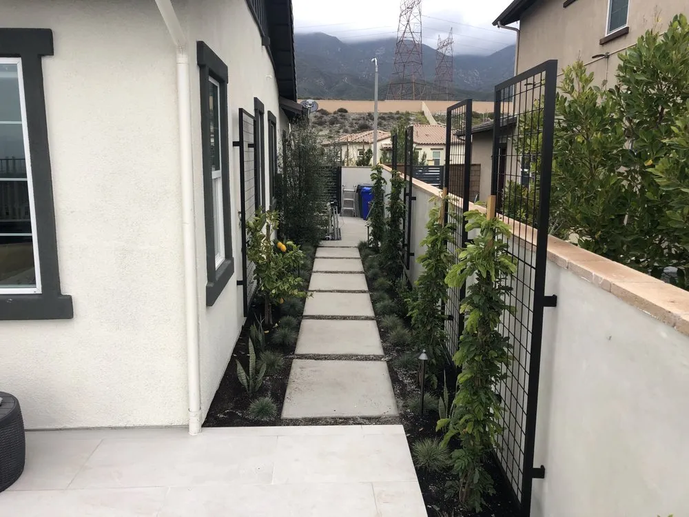 Custom lawn care service experts serving Corona, CA - Landscape Pro Services