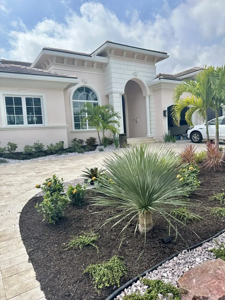 Custom landscape design in Fort Lauderdale, FL by Landscape Rehab