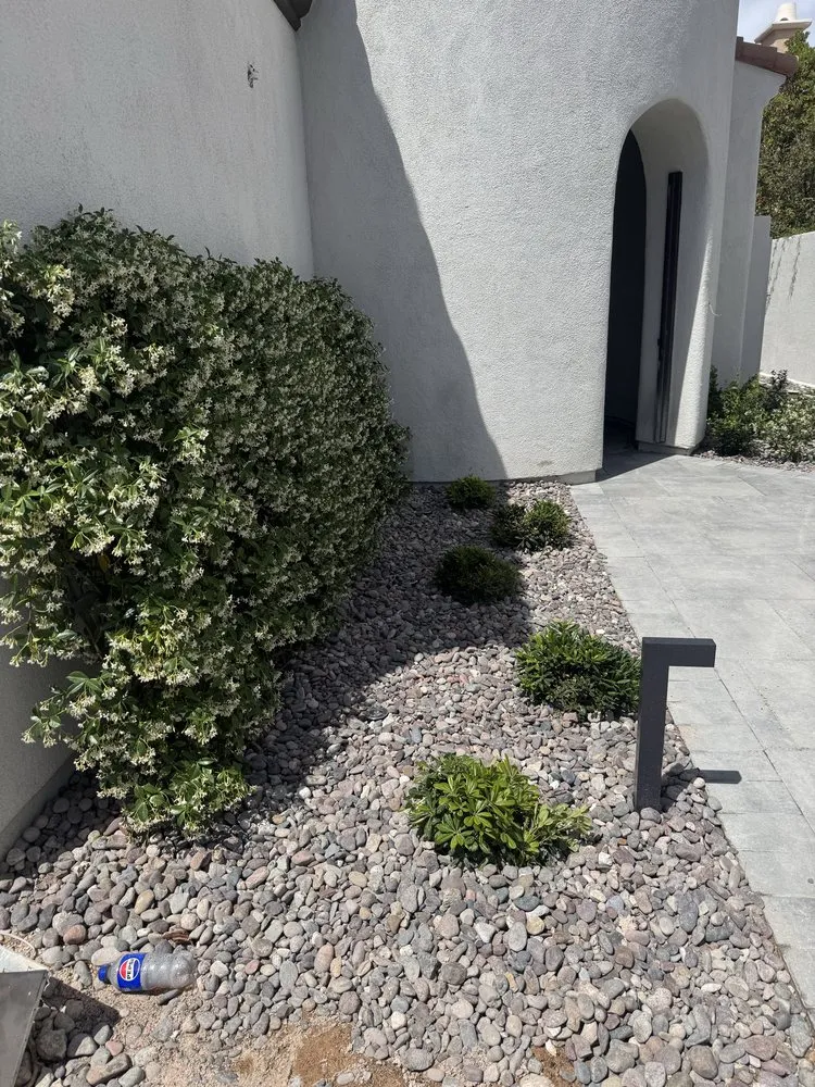 Expert lawn mowing service near you across Henderson, NV - Landscape Remodeling