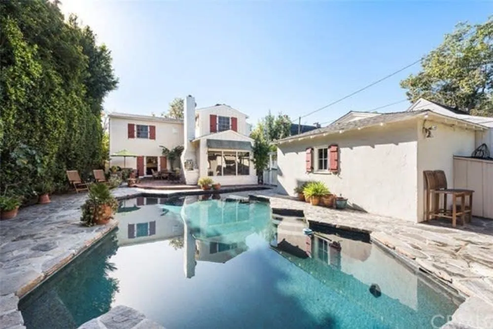 Affordable landscaping services in Arcadia, CA by Landscape Rockscape Poolscape Designs