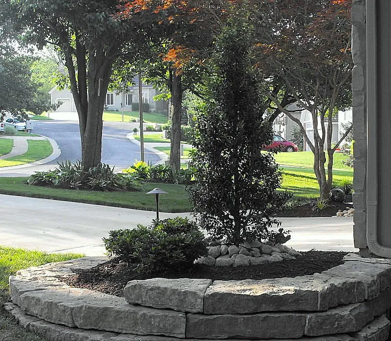 Reliable garden landscaping experts serving Gardner, KS - Landscape Service