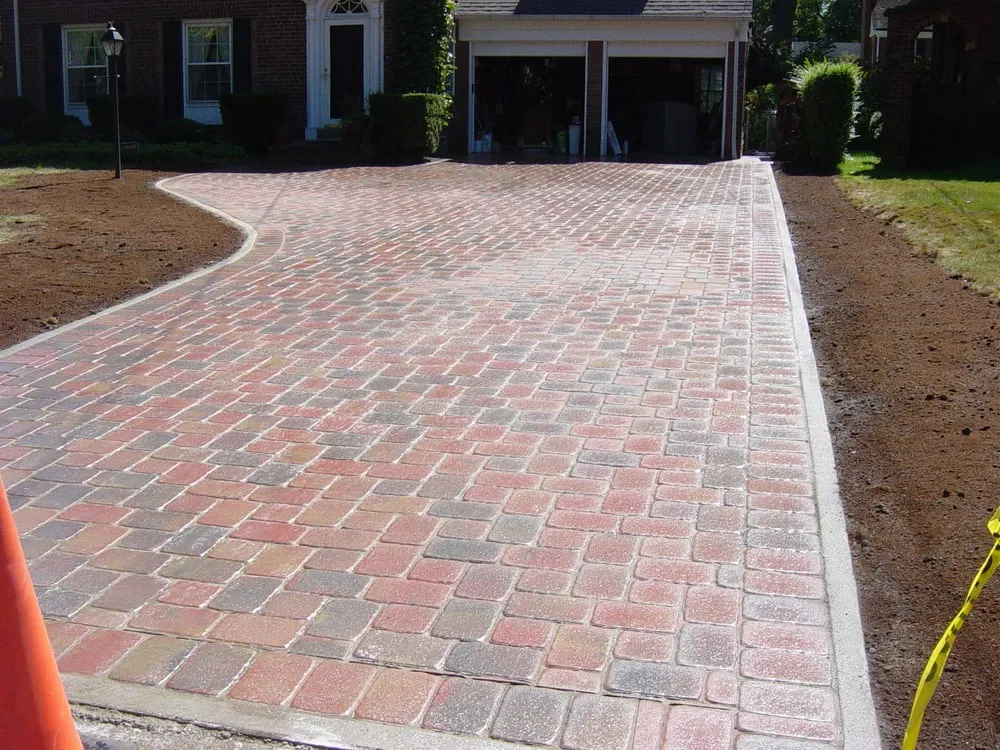 Affordable landscape design in Euclid, OH - Landscape Stone Supply