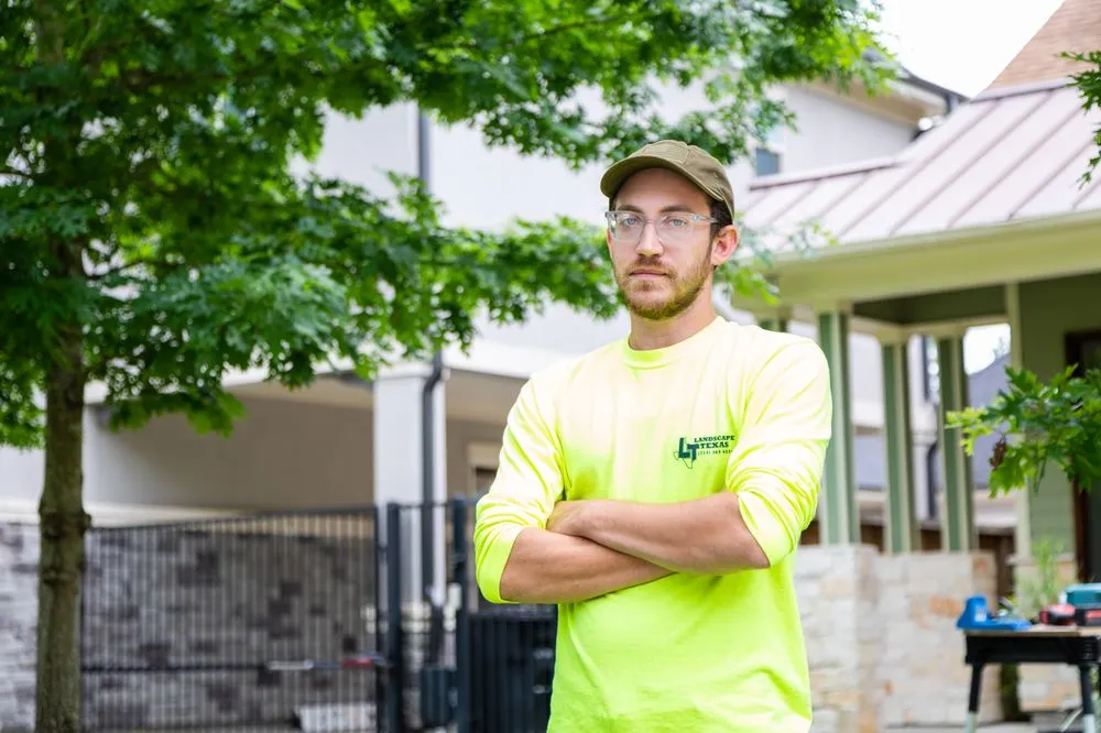 Reliable lawn mowing service experts serving Houston, TX - Landscape Texas