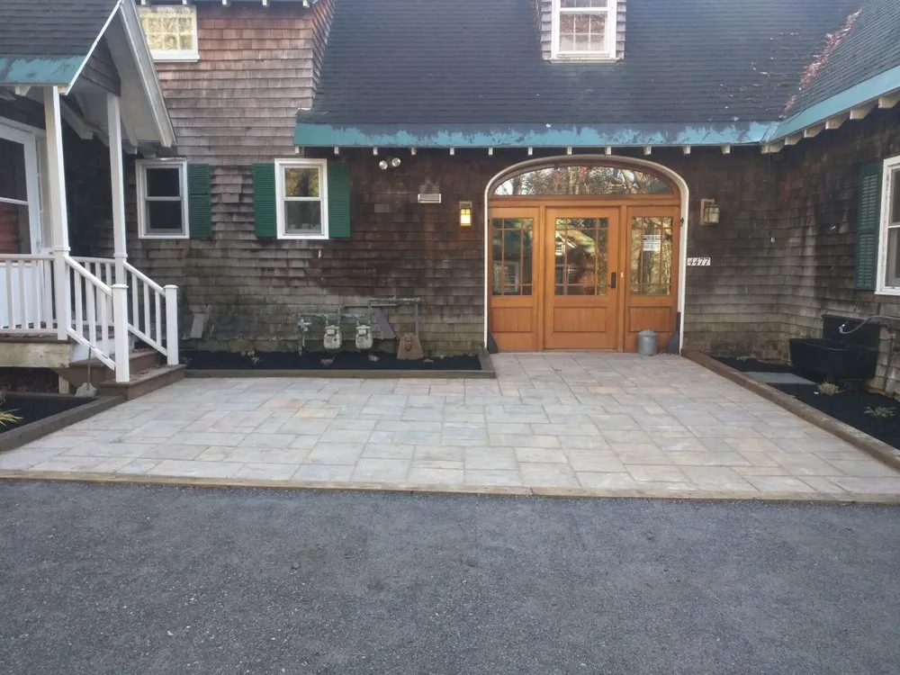Local garden landscaping for beautiful yards across Liverpool, NY - Landscape Urgent Care
