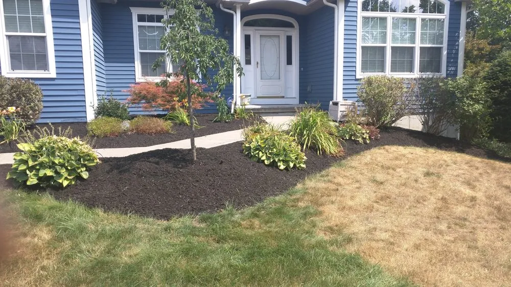 Custom residential landscaping in Liverpool, NY - Landscape Urgent Care